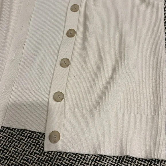 Babaton Aritzia white summer cardigan - Picture 5 of 7